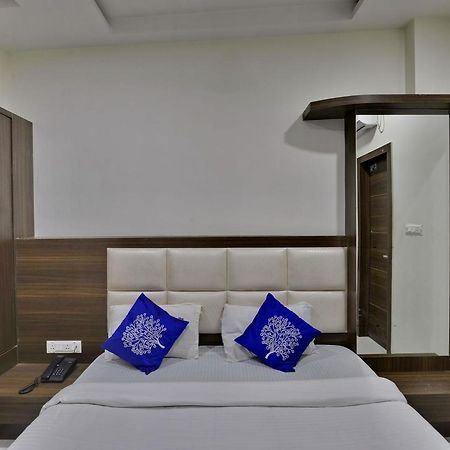 Hotel Amar Palace Ujjain Ngoại thất bức ảnh